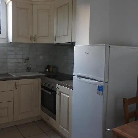Eleon Apartment