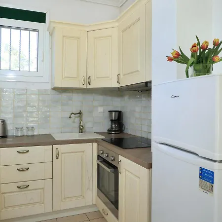 Eleon Apartment